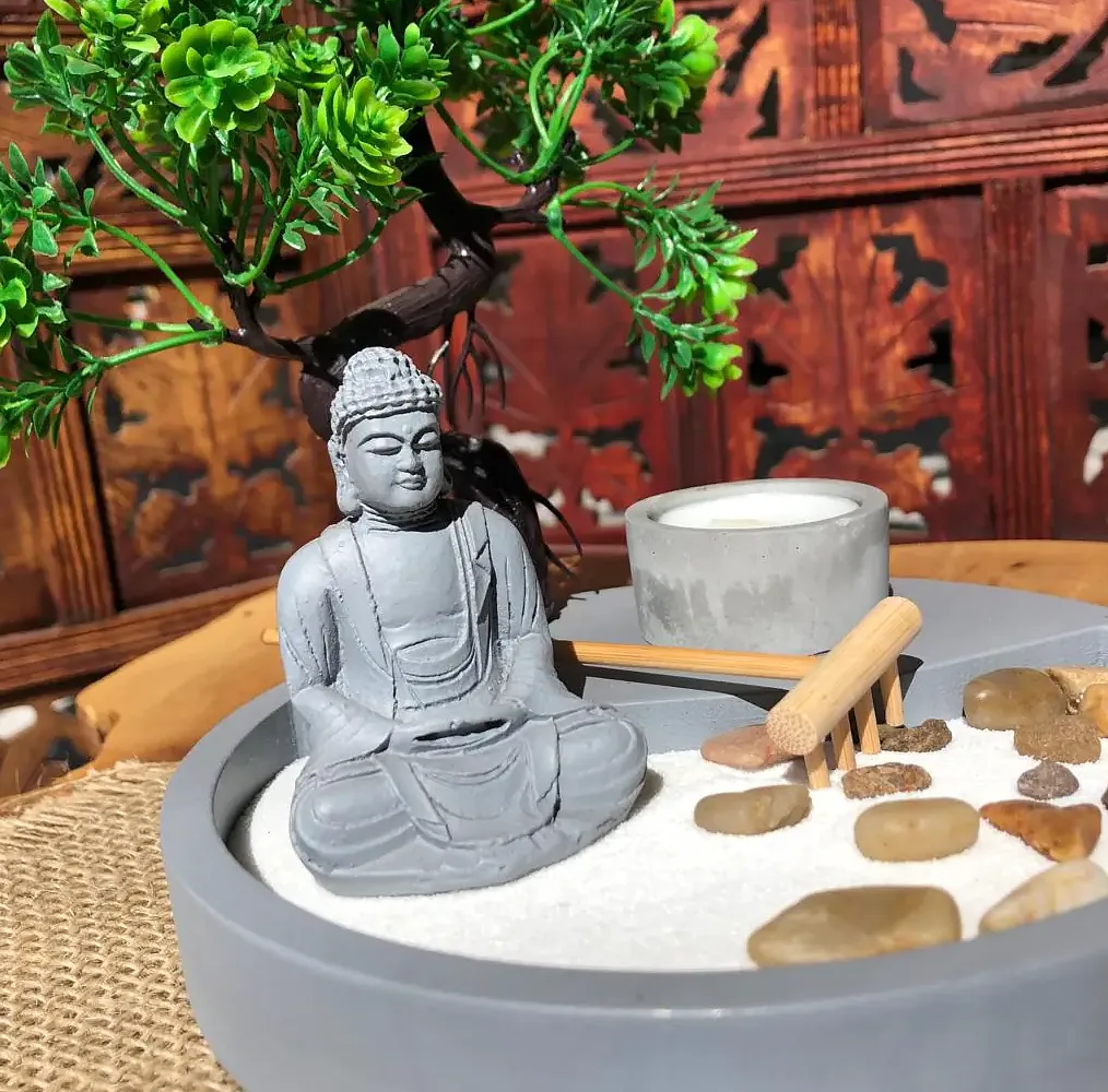 Jardim zen Buda c/ árvore